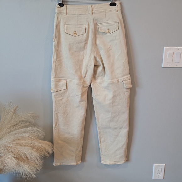 Aritzia Wilfred Free Cream Cargo Pants Sz 4. - Picture 3 of 11